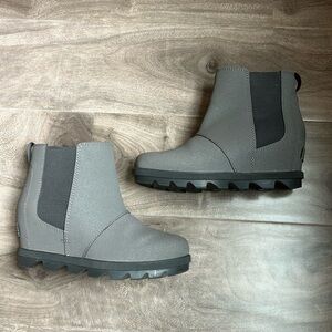 Girls Sorel Wedge Boots